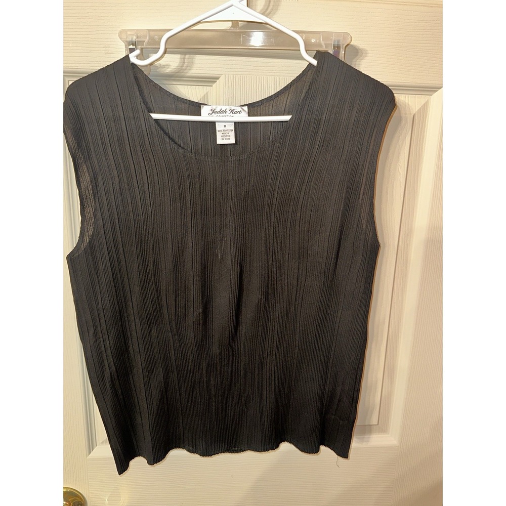 Judith Hart Women's Sleeveless Black Top Size Medium